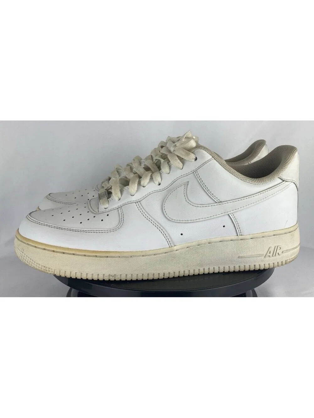 Men’s Size 12 Nike Air Force 1 Low '07 Triple White Leather Sneakers 315122-111